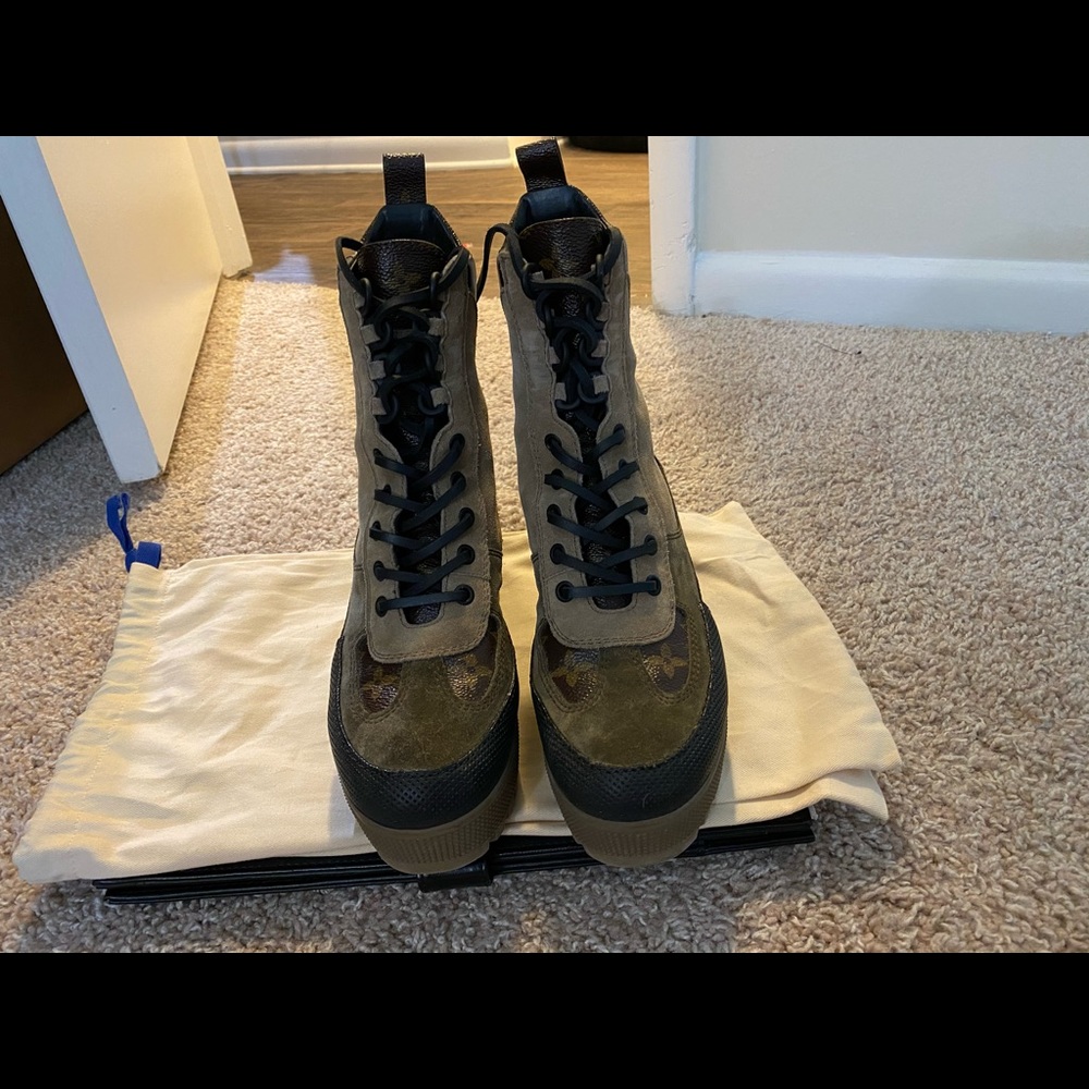 Louis Vuitton Desert Boots